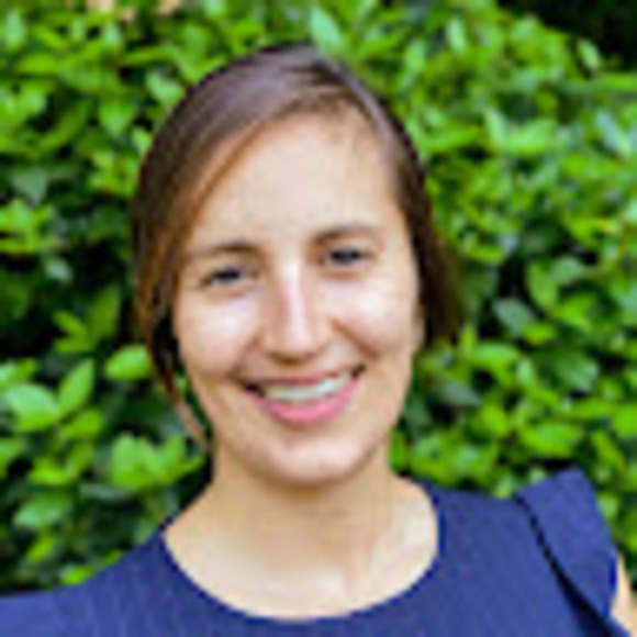 Meet your Posher, Camila - Picture 1 of 1